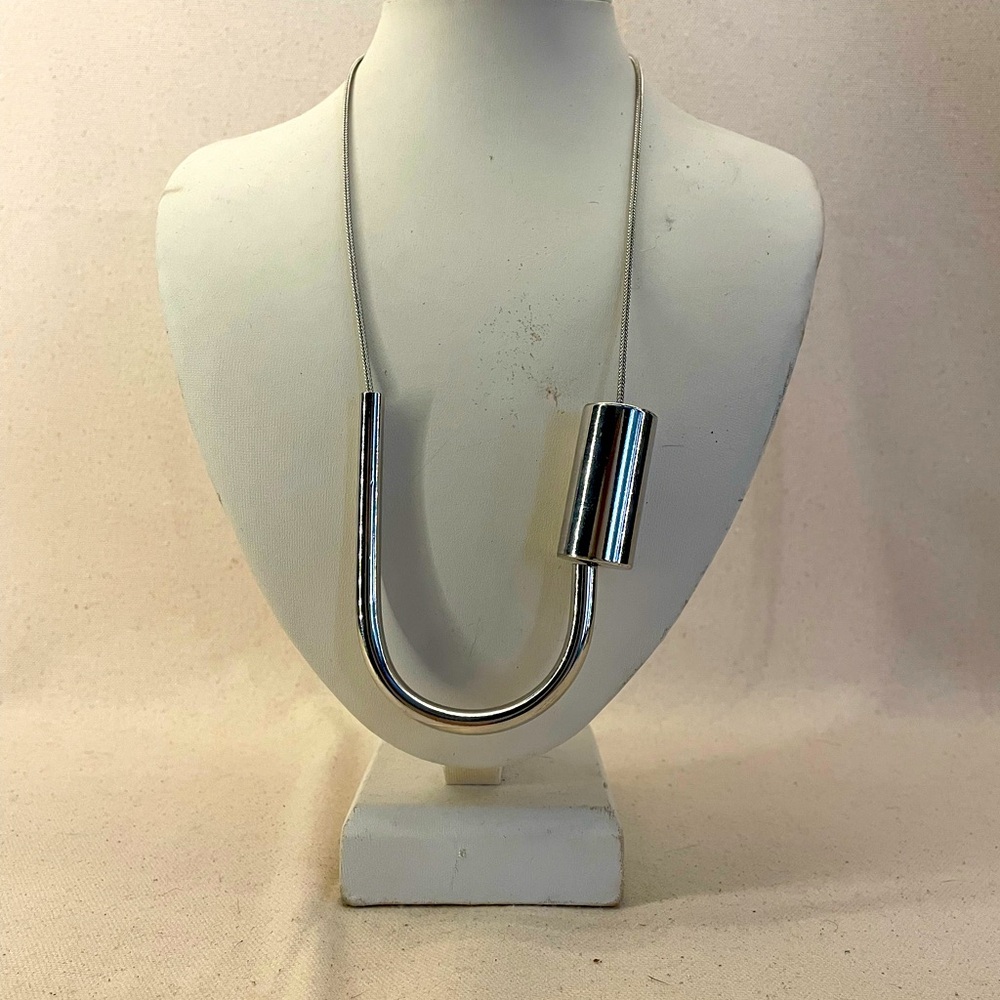 Arty Slick Sculptural necklace